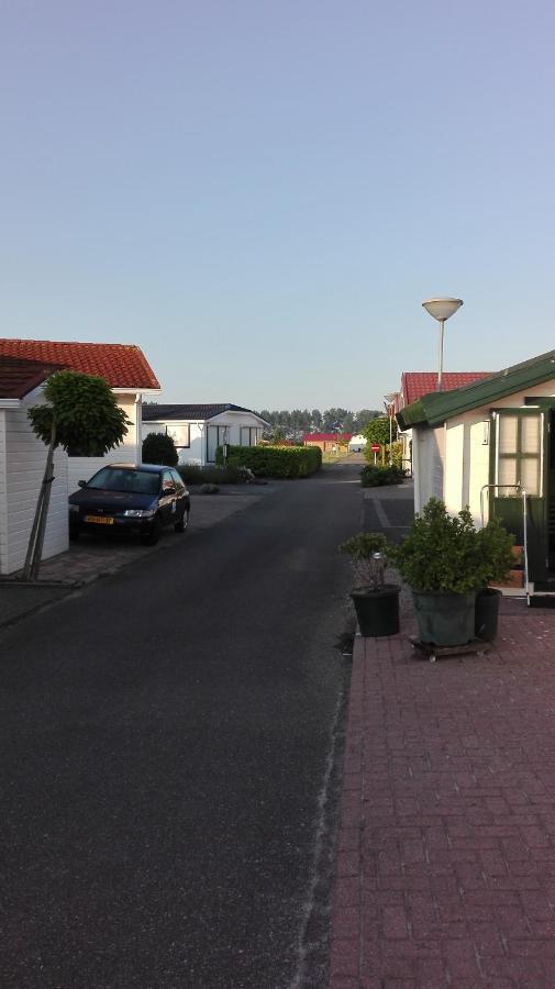 Het Boothuis Villa Sint Annaland Esterno foto